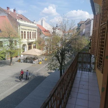 Apartament Royal Sibiu Apartment Ngoại thất bức ảnh